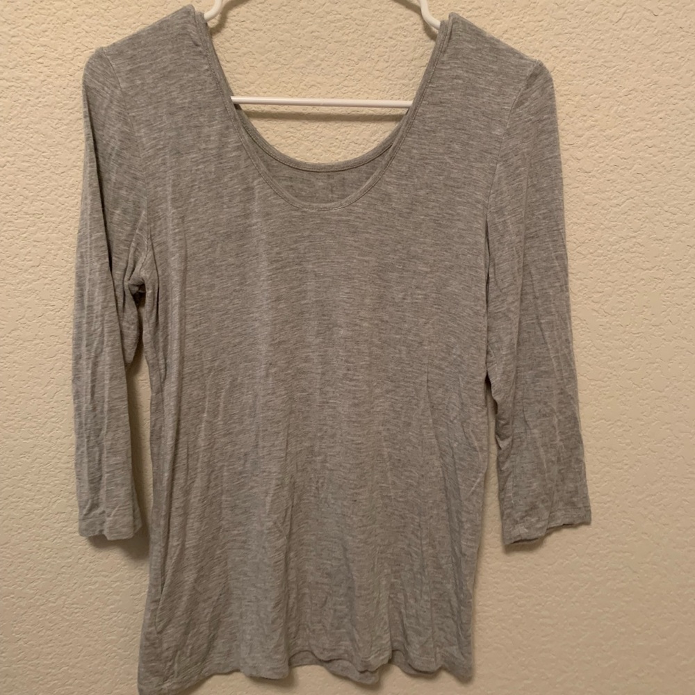 Stretchy grey basic tee - Picture 2 of 2